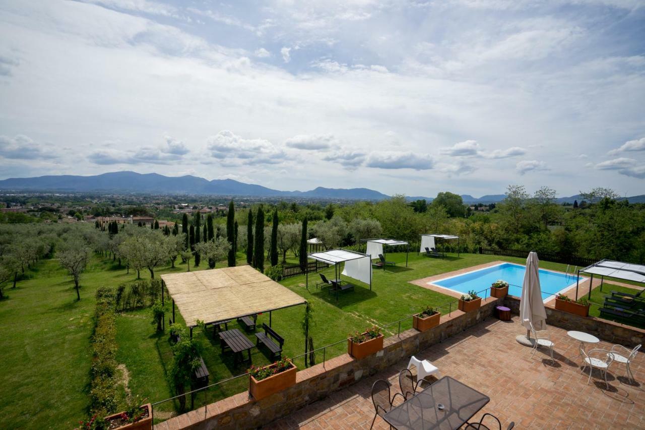 Accogliente Alloggio Con Vista E Piscina Lucca Exteriör bild